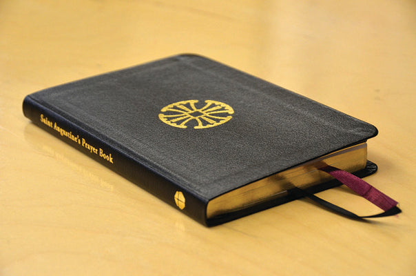 Cover Image for Saint Augustine's Prayer Book -- Derek Olsen, Leather