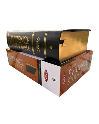 NKJV Evidence Study Bible: Black Recycled Cowhide Leather Bible in a Presentation Box -- Ray Comfort, Leather